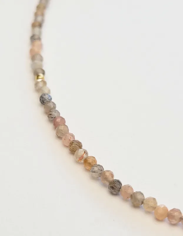 Lakmé light- pozlátený náhrdeľník s Mesačným kameňom 5