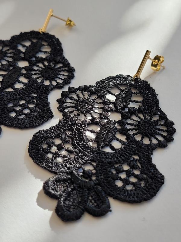 Bohéma - veľké čipkové náušnice s pozláteným komponentom 2