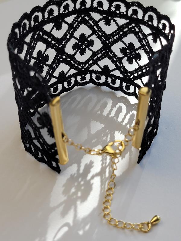 Bohéma - čipkový náramok s pozláteným predlžovacím zapínaním 1