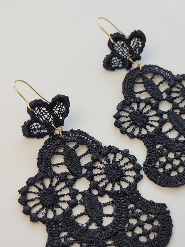 Bohéma - dvojité čipkové náušnice s pozláteným komponentom 1