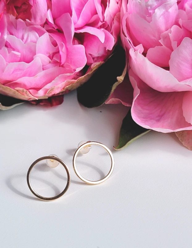 Pozlátené náušničky Leila 3