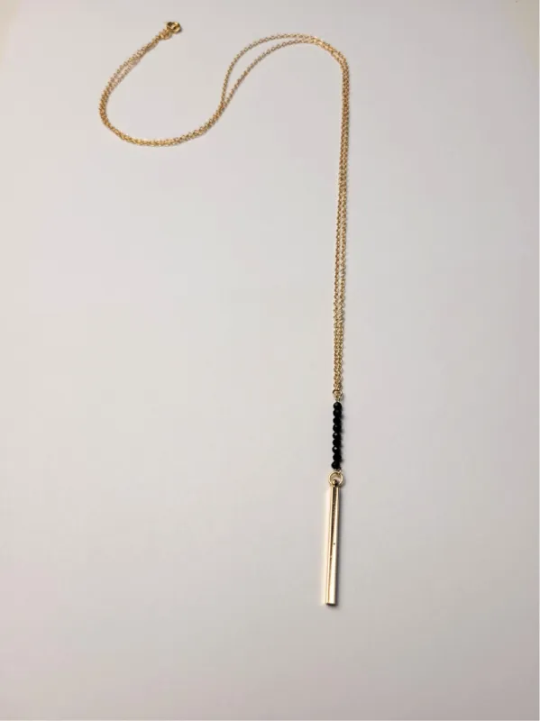 Lakmé - pozlátený náhrdeľník s Ónyxom 3